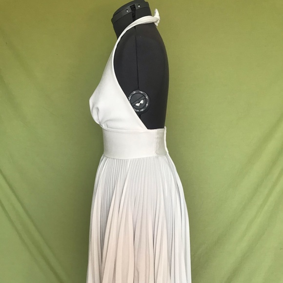 Marylin Monroe Dress - Picture 3 of 5